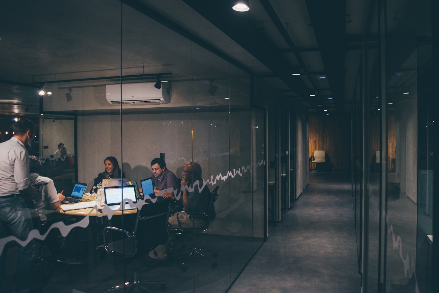 How to Navigate the Modern Job Market